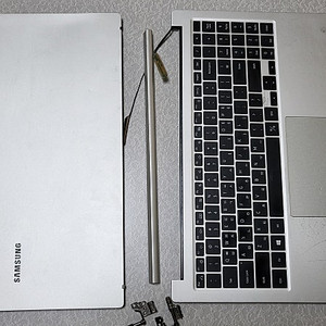 (부품용) 삼성 갤럭시노트북 NT750XDA 팝니다.