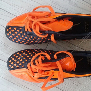 미즈노 이그니터스 md 245mm