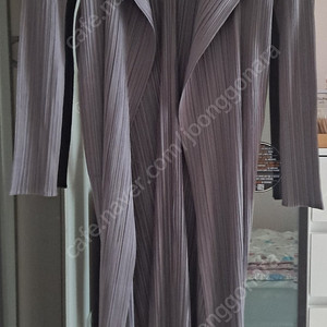 플리츠플리즈 그레이색 롱가디건.블루단추가디건.겨자색 바지