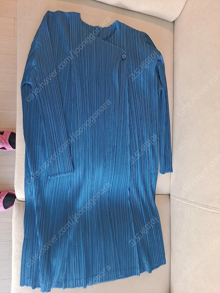 플리츠플리즈 그레이색 롱가디건.블루단추가디건.겨자색 바지--6