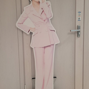 아이유 등신대(입간판)