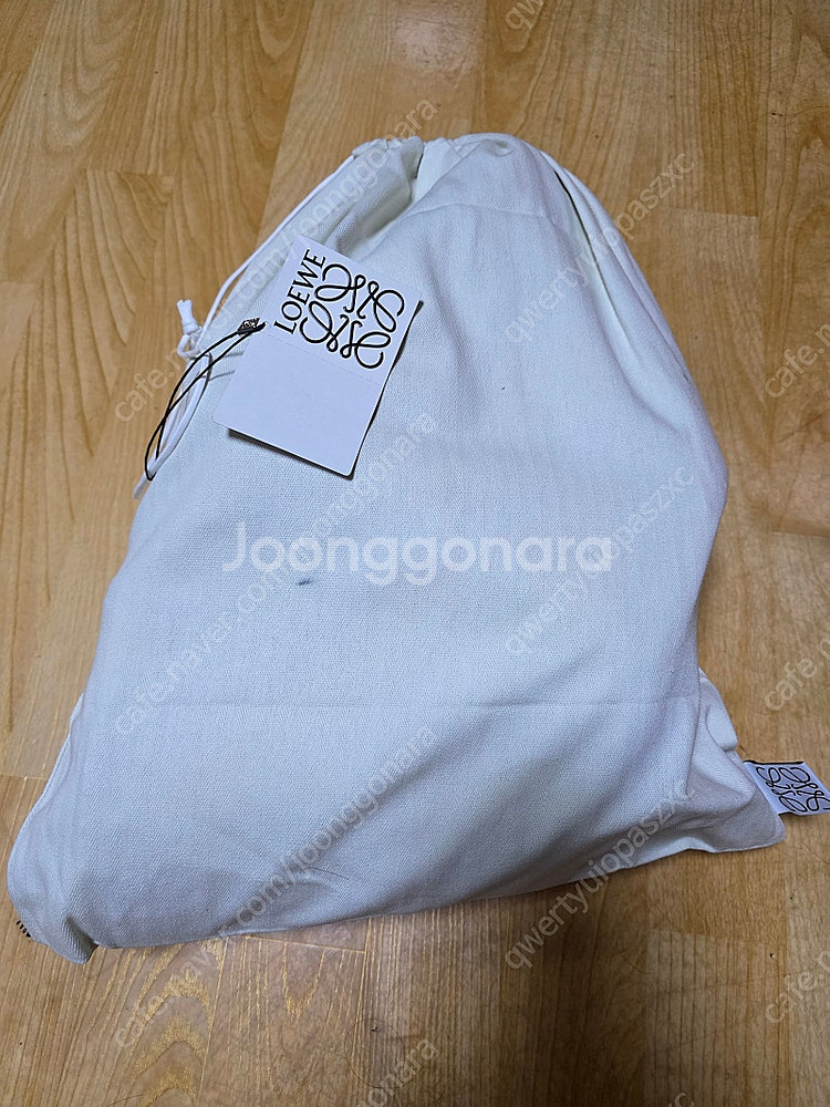 (로에베) 쉘 바스켓 라탄백 스몰 (정품,새상품)--2