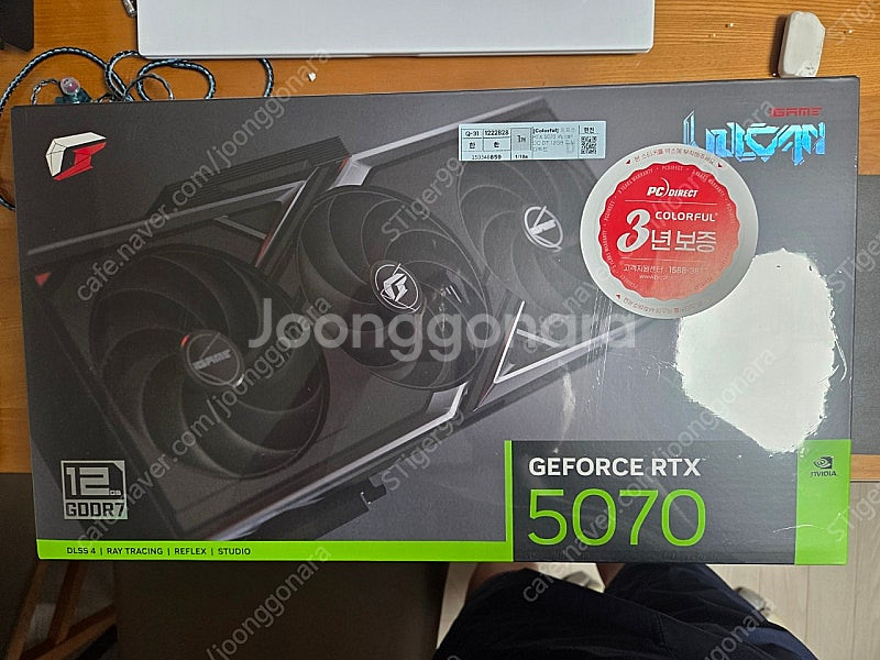 RTX 5070 불칸 Vulcan 피씨디렉트 팝니다.--1