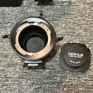 DZOFILM Octopus Adapter PL to E 어댑터 팝니다