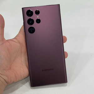 갤럭시S22울트라 버건디 256GB (S908) 외관 A급 36만원 판매합니다!