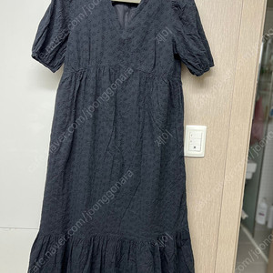 검정 펀칭 롱 원피스