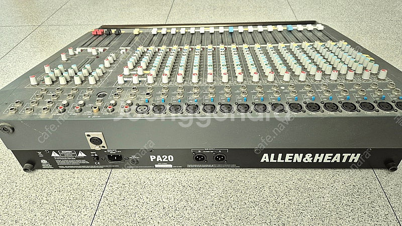 Allen&Heath PA20 믹서--1