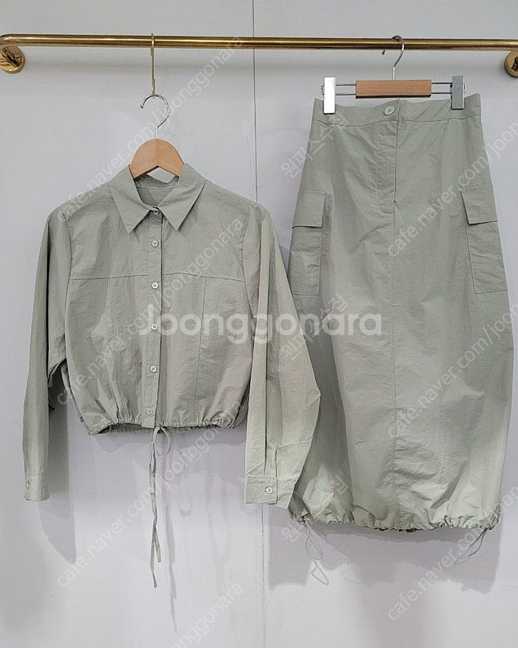 [미착용/새상품] 바스락 셔츠 자켓 카고 밴딩 롱 스커트 간절기 여름 투피스세트--3