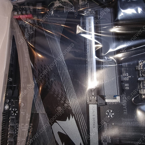 메인보드 어로스 엘리트 z790 gigabyte aorus elite 판매 합니다
