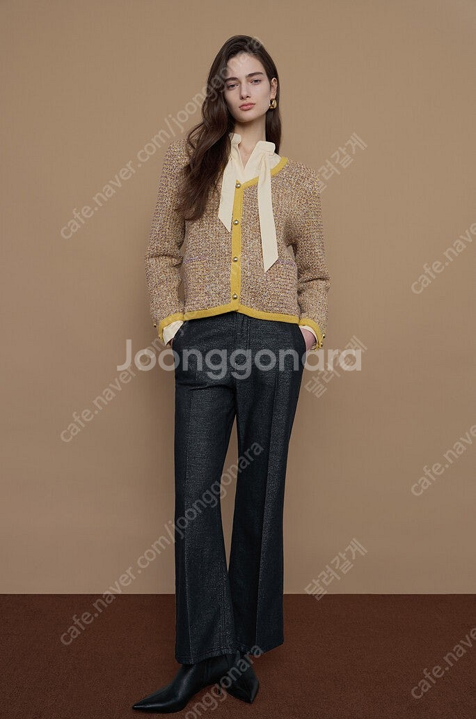 랑방 25 완판 니트 자켓 새상품--1