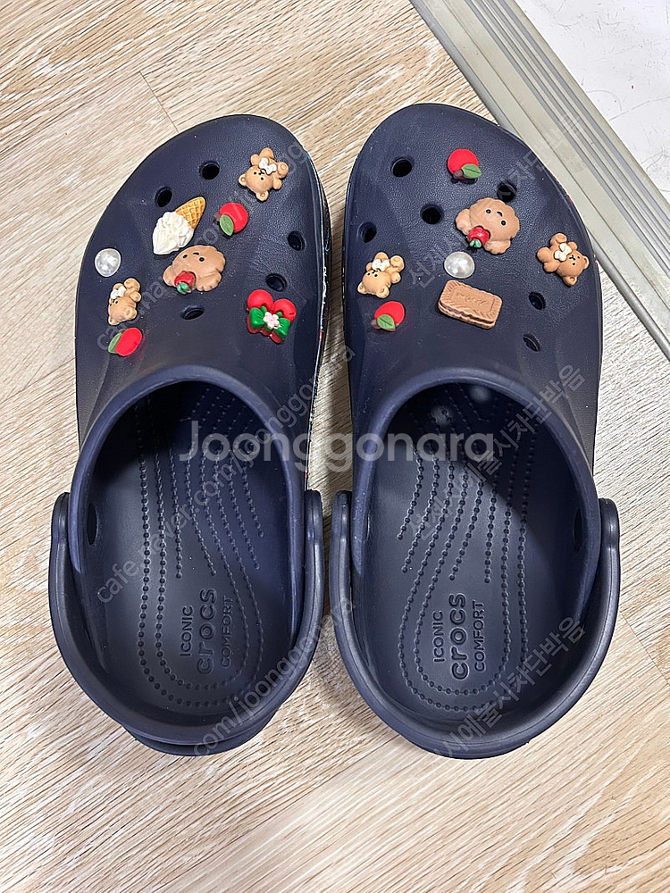 크록스 바야밴드 반다나 프린트 클로그--0