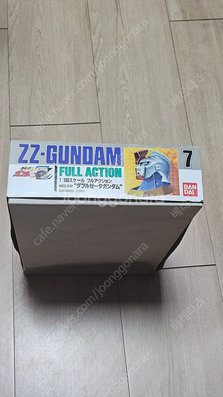 반다이 1/100 ZZ건담--1