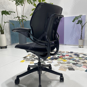 구하기 어려운 !! IT의자 세계유명 humanscale 휴명스케일 프리덤의자