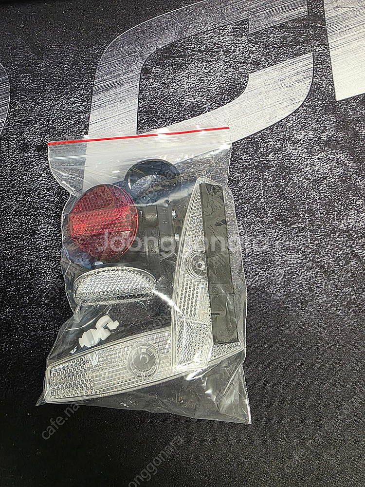 버디 자전거 R20 순정 안장 및 부품 판매합니다.--1