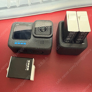 고프로12 +추가배터리 팝니다