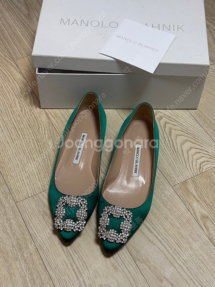 마놀로 블라닉 플랫 슈즈 240 (그린)--0