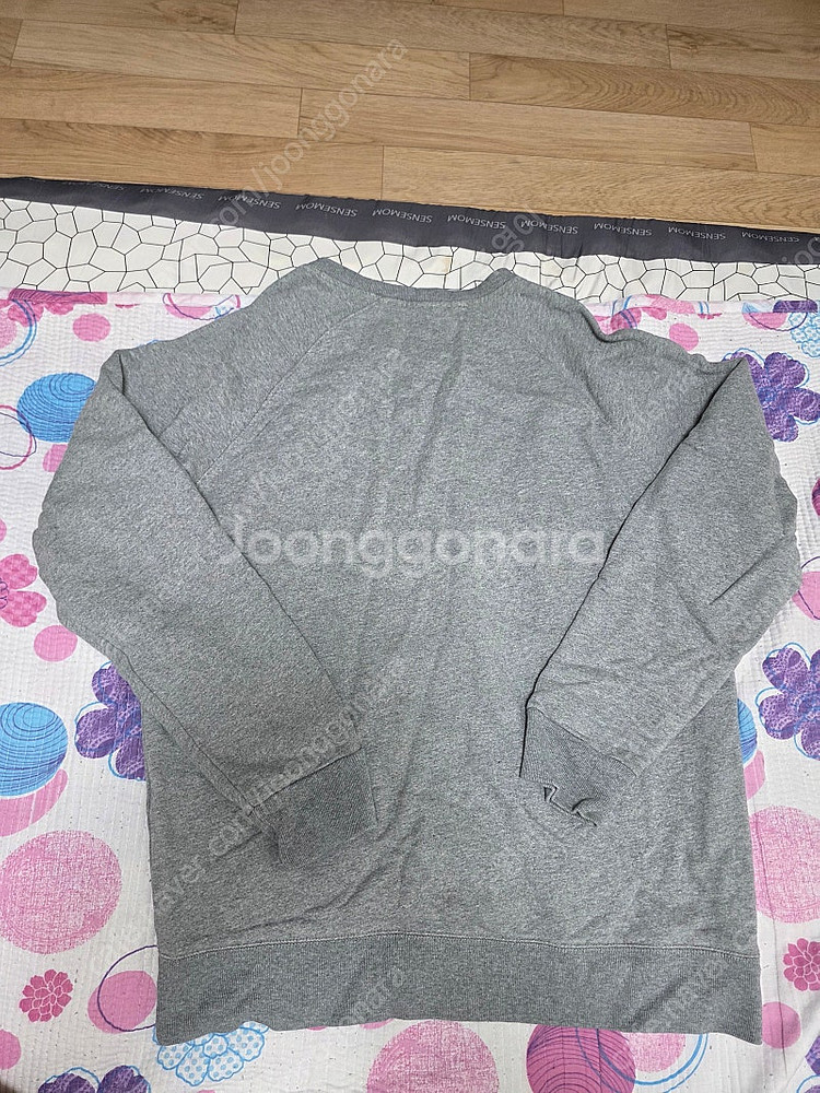 메종 키츠네 맨투맨 티셔츠 XL 판매합니다--1