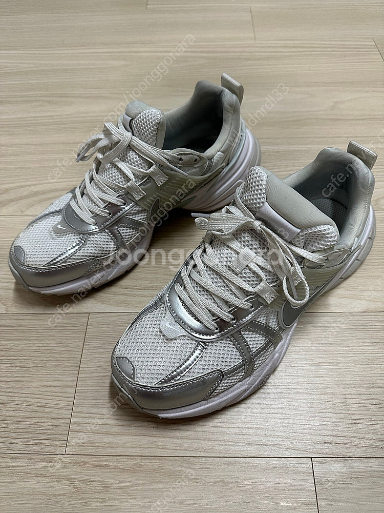 나이키 V2K 런 270--0