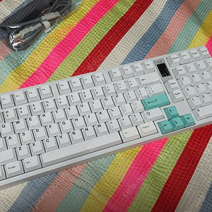 QK100 화이트 팝니다