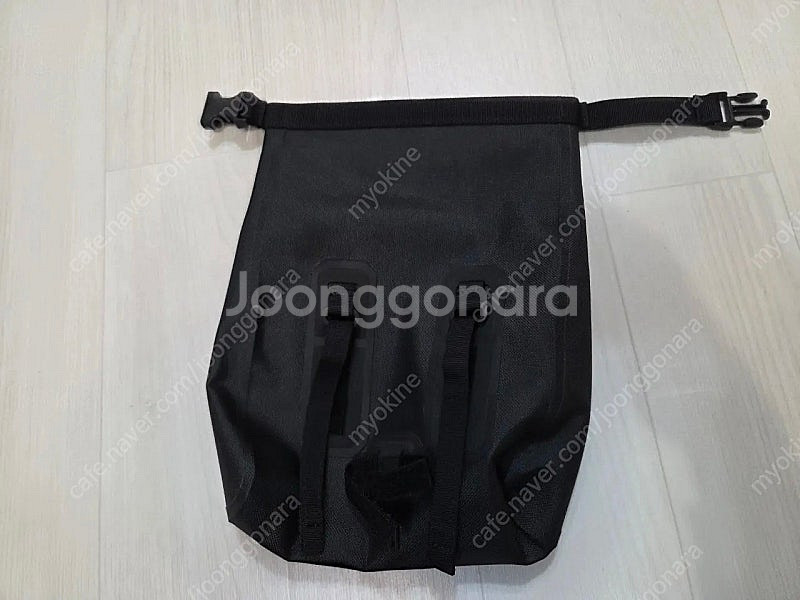 브롬톤 워터프루프파우치--1