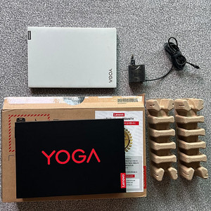 Lenovo Yoga Slim 7 Carbon 13IRP8 노트북 판매합니다.