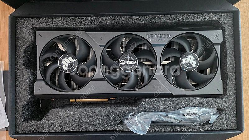 ASUS TUF Gaming 지포스 RTX 4080 D6X 16GB 풀박스--1