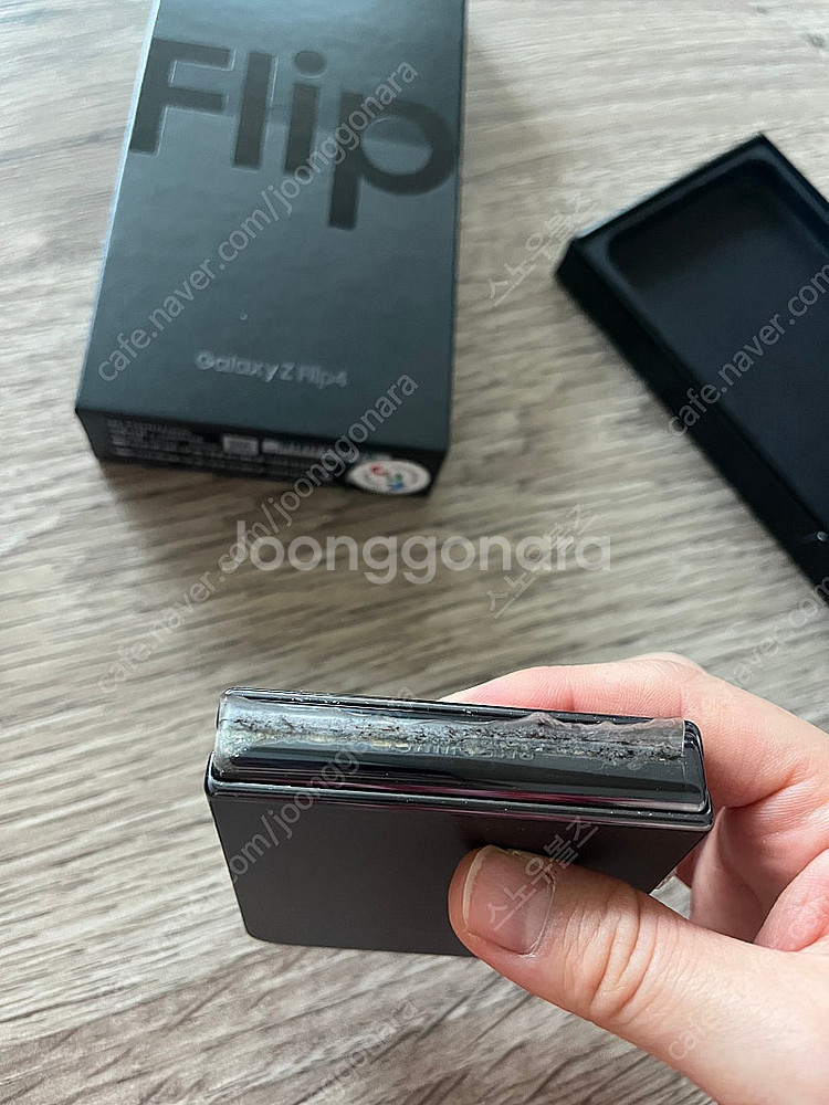 갤럭시 Z플립4 256gb 그라파이트 택포--5