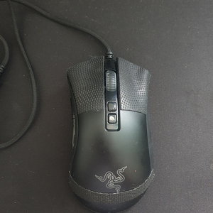 레이저 데스에더 v2 유선 마우스