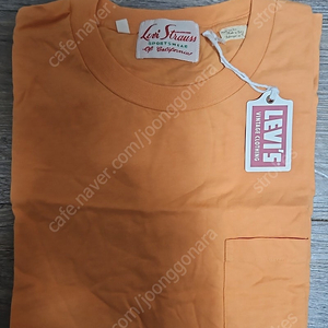 리바이스 LVC 1950's 스포츠웨어 티셔츠 아프리콧 탄 M사이즈 팝니다.