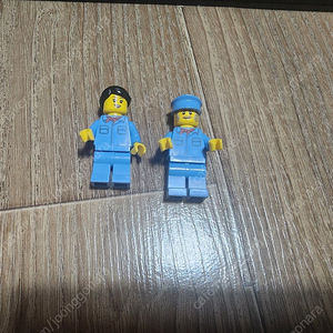레고 10277 악어기차 판매합니다.