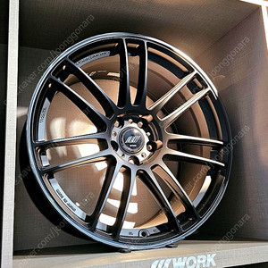 WORK휠 ZR7 최신모델 19인치 멧블랙 미개봉