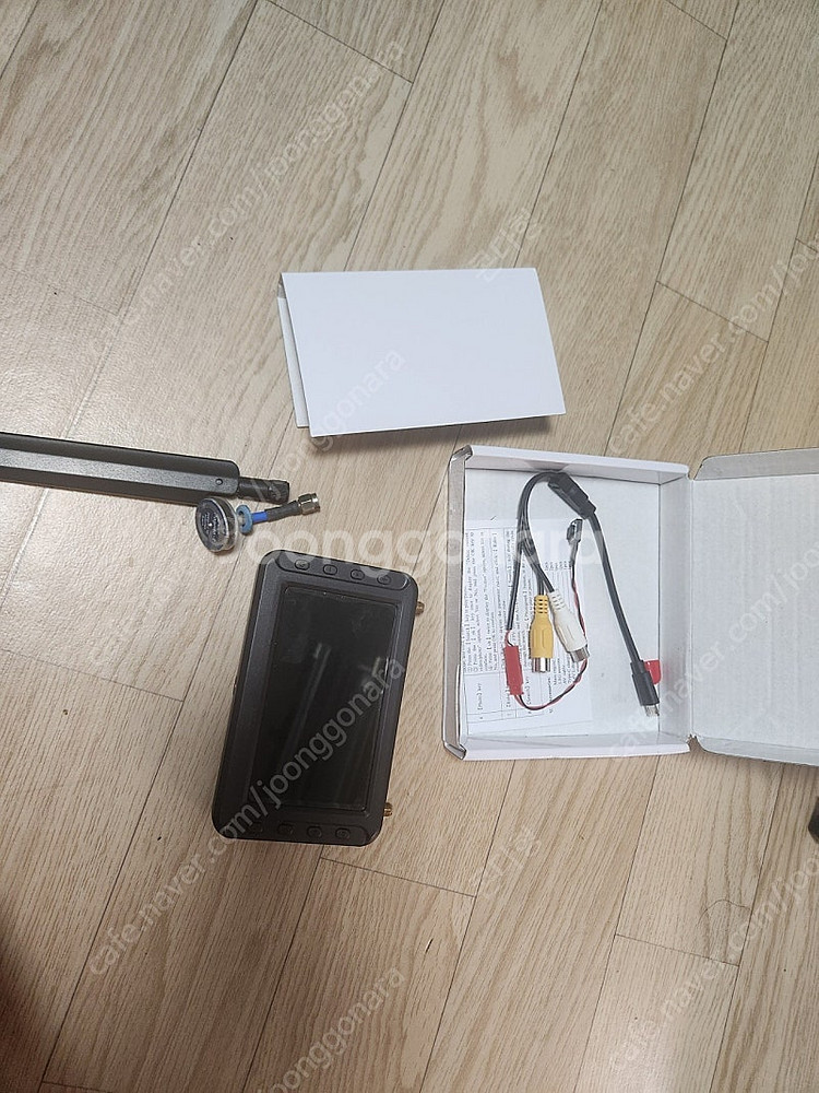 fpv 드론 모니터 팝니다.--1