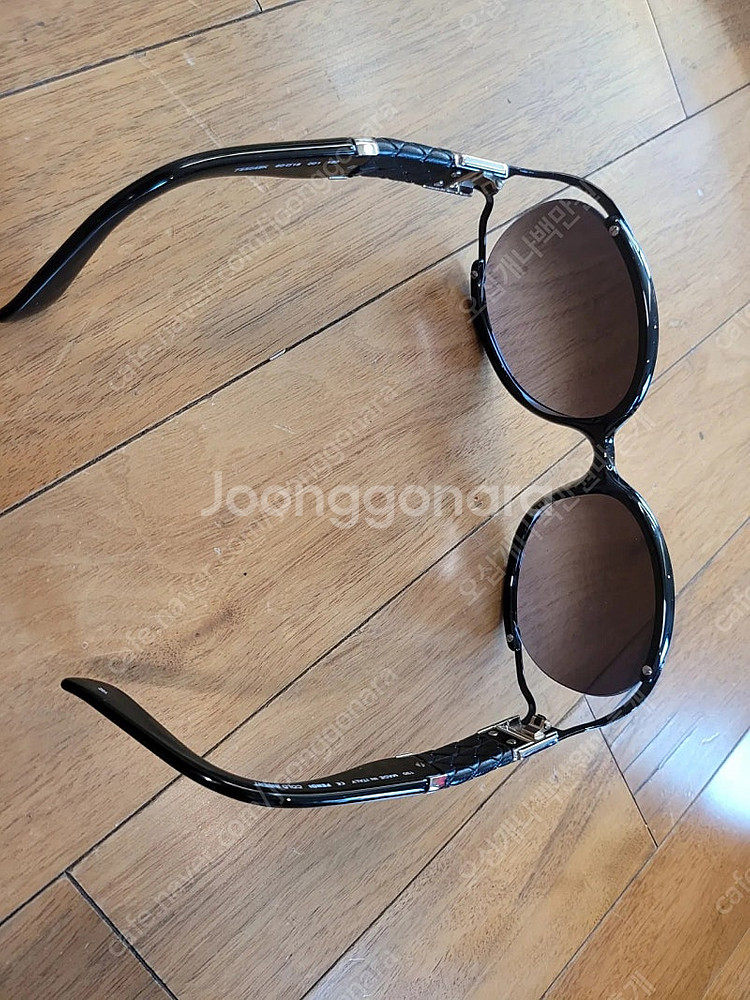 (가격내림) 펜디 선글라스 여성 선글라스--2