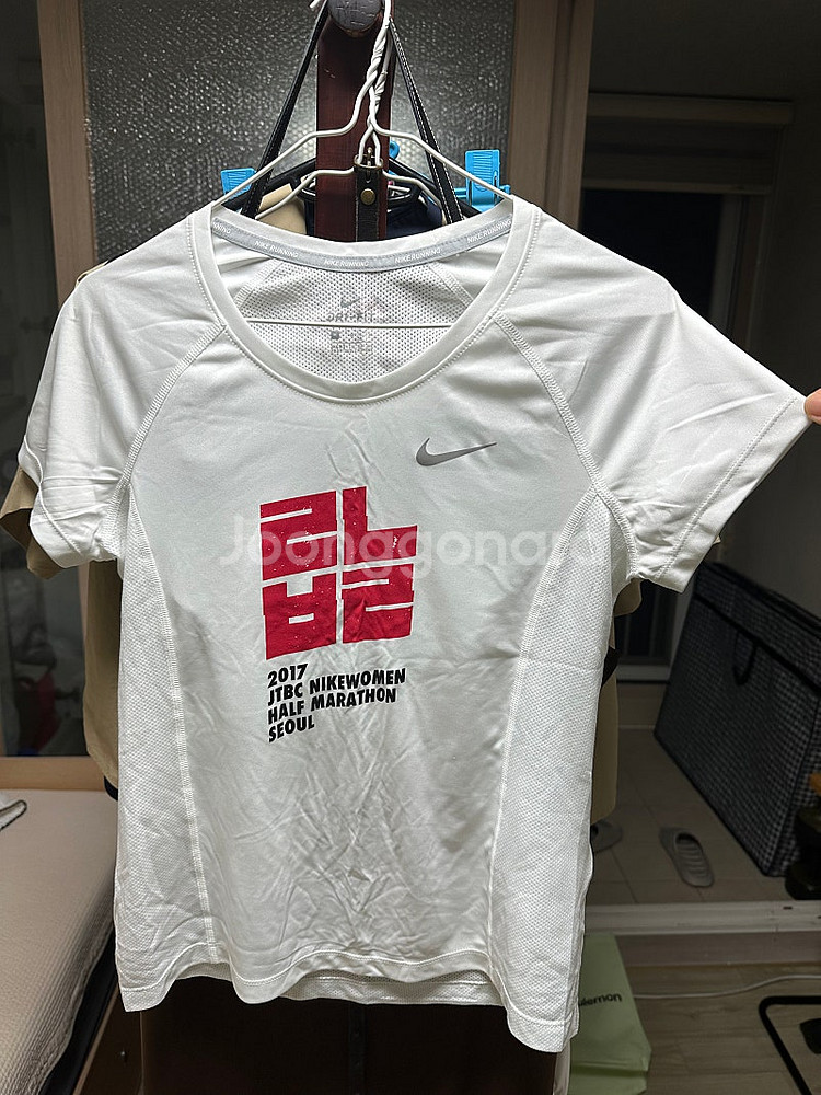 나이키, 아디다스 마라톤 티셔츠--1