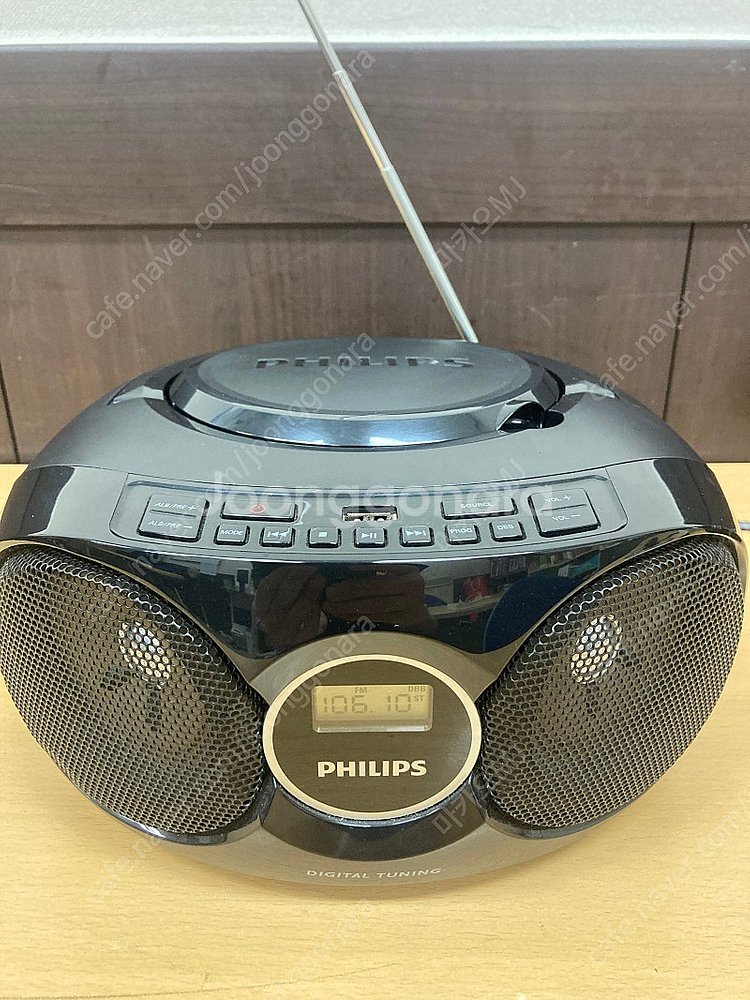 필립스 라디오 CD USB 플레이어 AZ318B--0