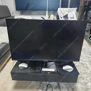 삼성전자 80cmUHD 스마트모니터 M7