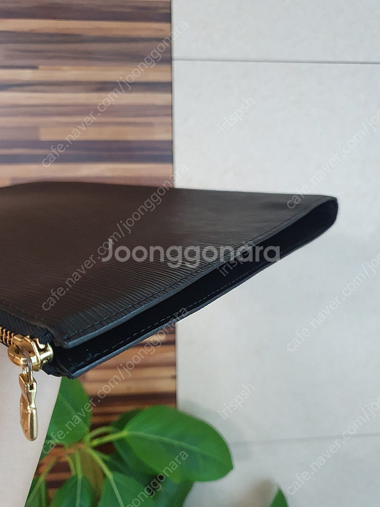 정품 루이비통 에삐 클러치(38사이즈)--2