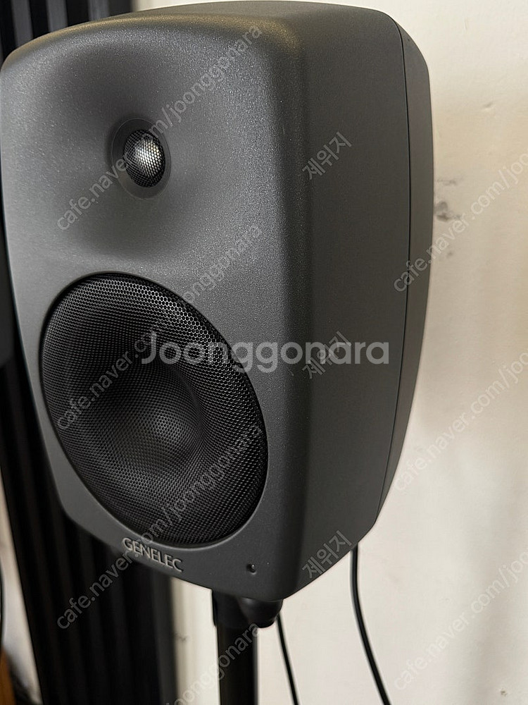 Genelec 제네렉 8040b 6인치 모니터 스피커--1