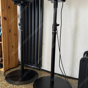 Genelec 제네렉 K&M 정품 8000-409b 스탠드 + 플레이트 8040-408
