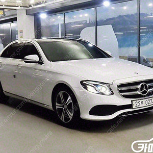 [벤츠]E-클래스 W213 E300 4MATIC 아방가르드 ★중고차★중고차매입★전액할부★저신용자★신불자★소액할부★현금★카드 전부 가능합니다!