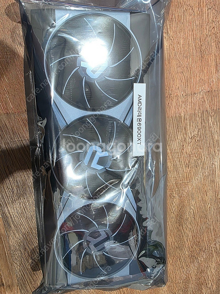 라데온 RX 6900XT 팝니다.--7