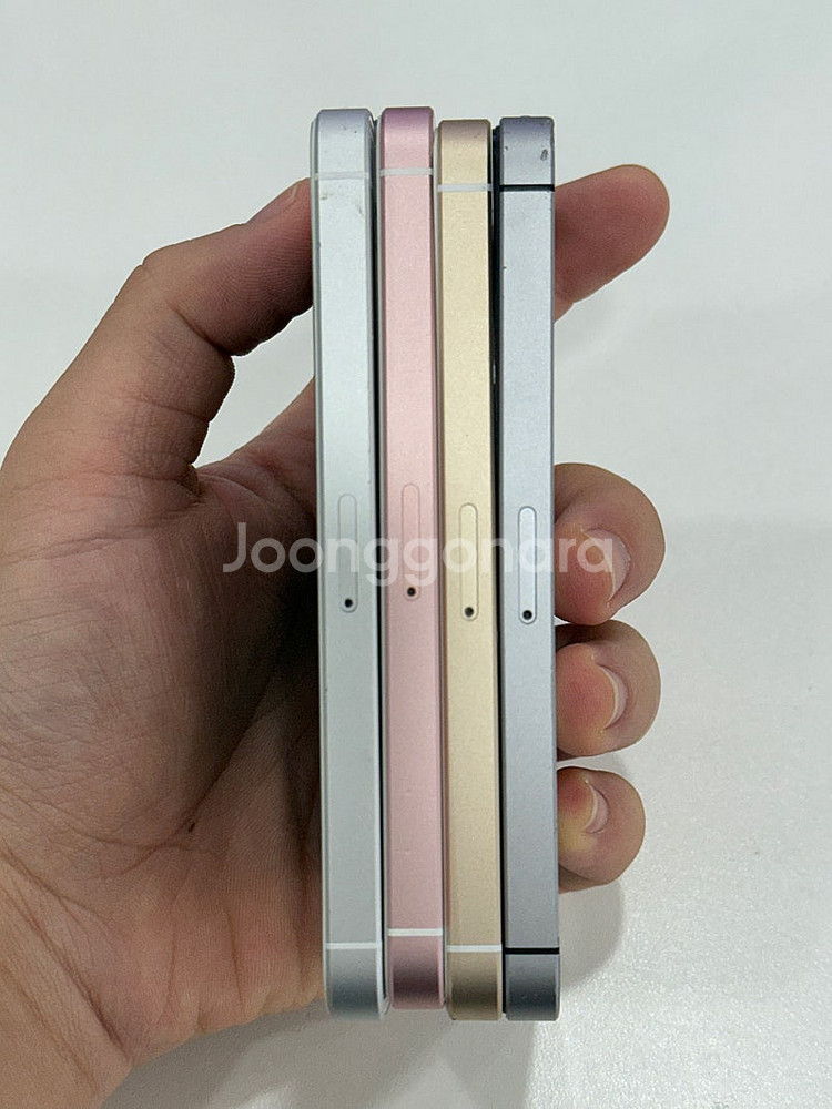 아이폰SE1 32GB 전색상 감성폰 판매합니다!--2