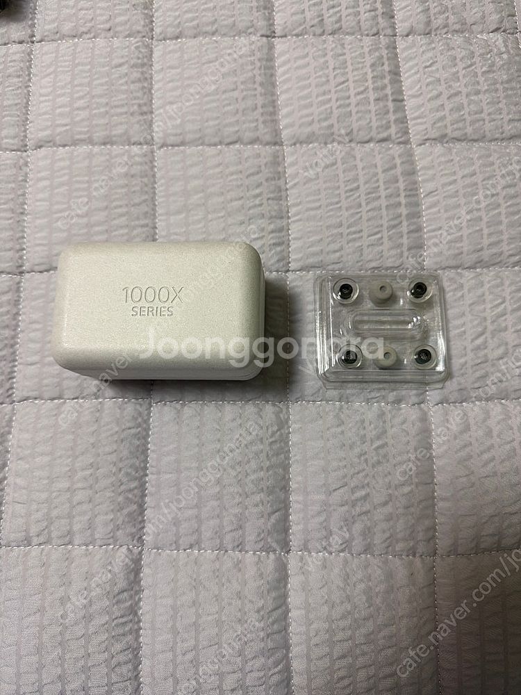 소니 WF-1000XM5 + 아즈라 셀라스텍2 MS M...--1
