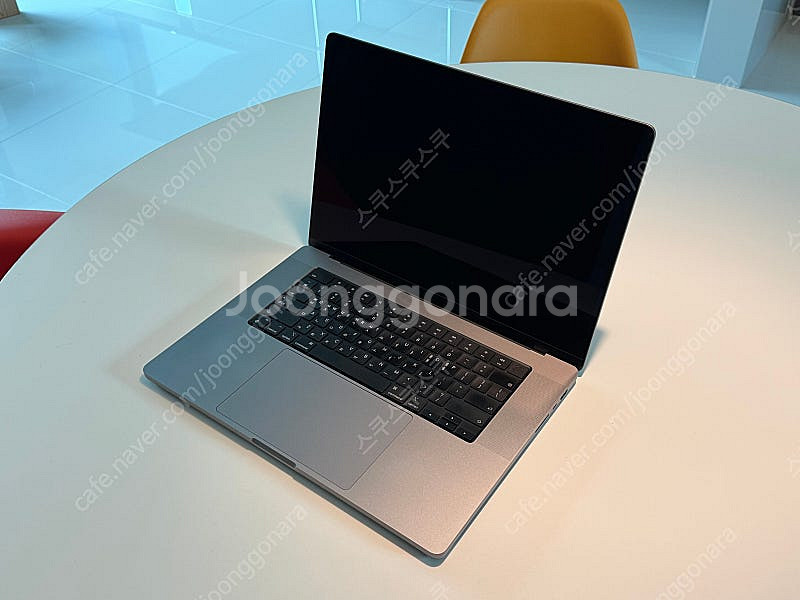 맥북프로 16인치 M1 MAX 64GB 1TB 판매합니...--1
