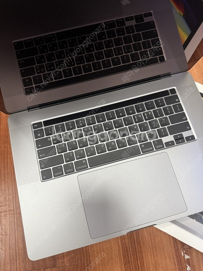 맥북프로16인치 인텔i9 SSD1TB 판매 합니다.--4