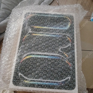 아이패드 프로 11인치 m4 256기가 와이파이 실버 팝니다