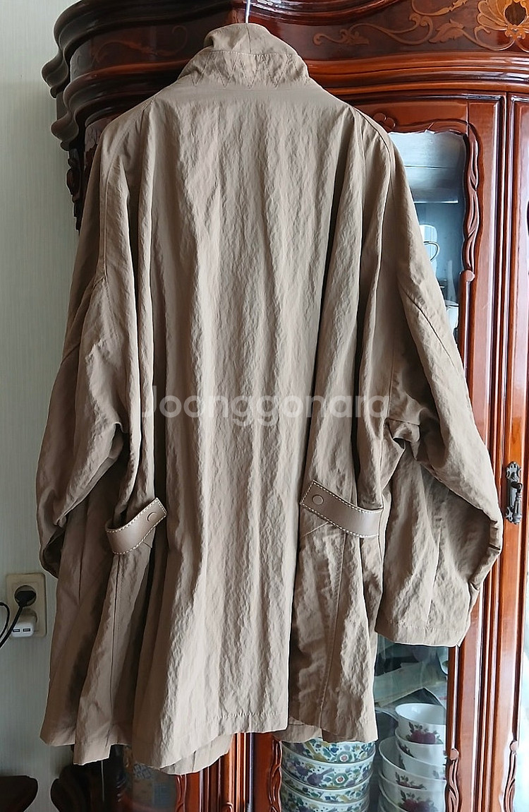 래트바이티, 마인, 시스템, sj 등 한섬 브랜드 아껴두었던 새 옷들입니다.--2