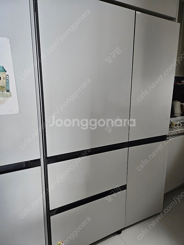 삼성 키친핏 김치냉장고 3도어 코타화이트--1