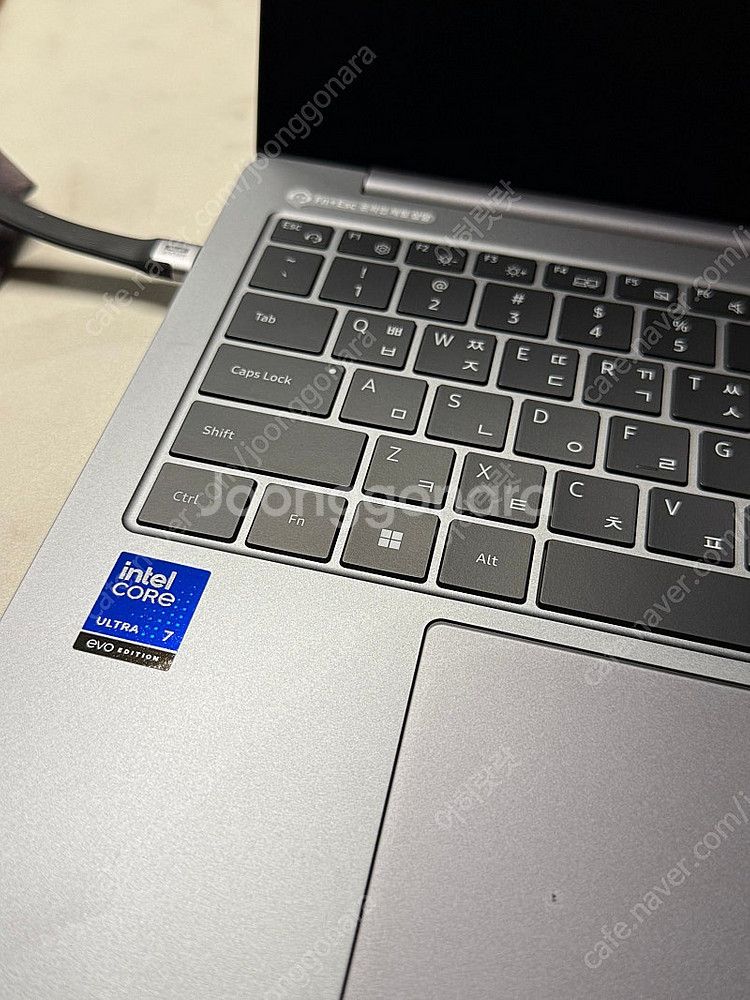 삼성 갤럭시북5 프로 NT960XHA-K71A 판매합니...--2
