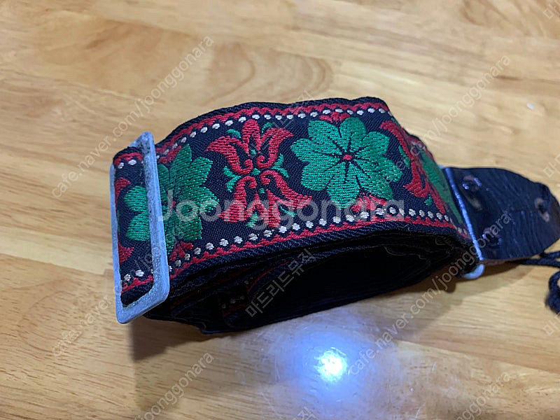 50년된 빈티지 재팬 꽃무늬자수 기타 스트랩--5